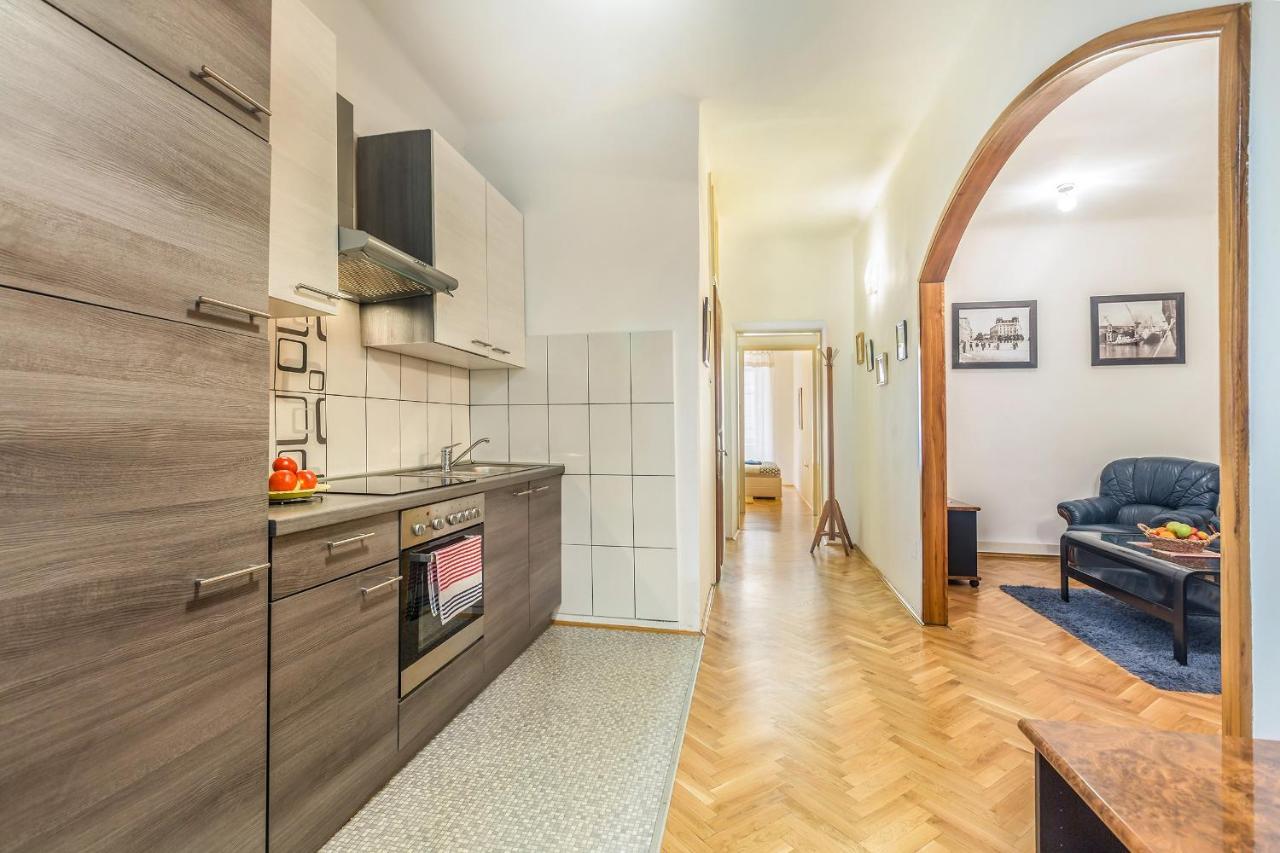 Apartment Juna Рієка Екстер'єр фото